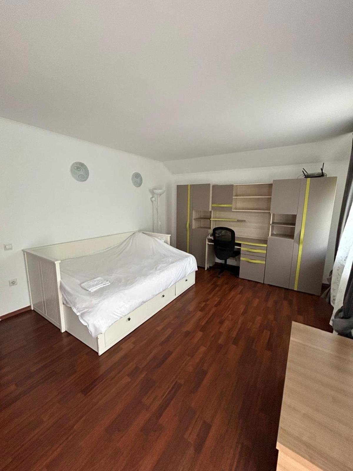 Vila De Inchiriat Aproape De Therme Balotesti Extérieur photo